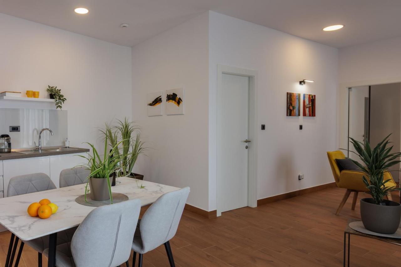 Terra 5 Deluxe Apartment On The Ground Floor With Private Parking Ριέκα Εξωτερικό φωτογραφία